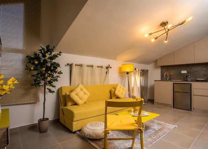 Olympian Muses עיר רודוס