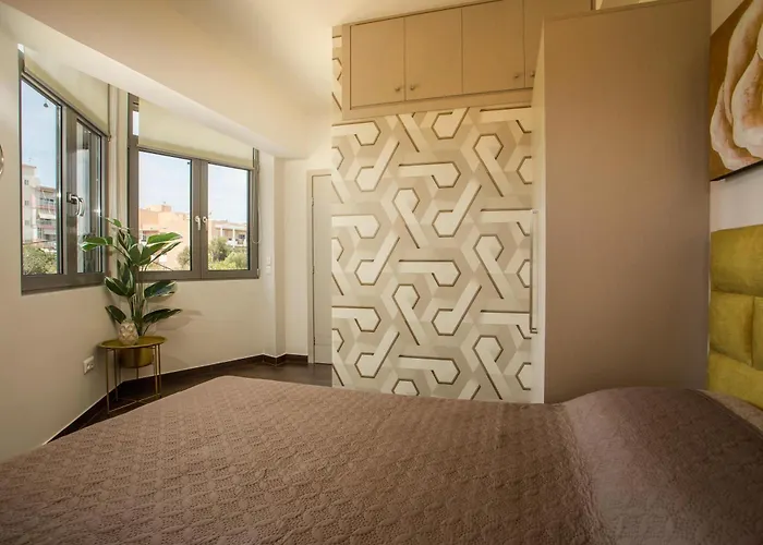 Olympian Muses Apartamento