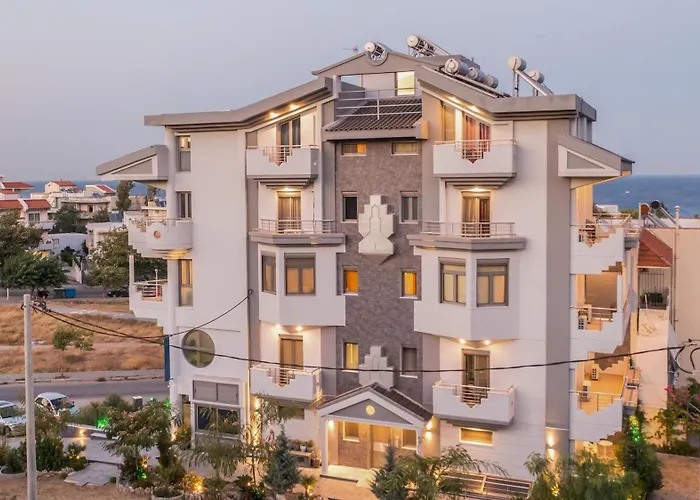 Olympian Muses Apartamento