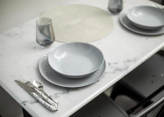 Olympian Muses Apartamento