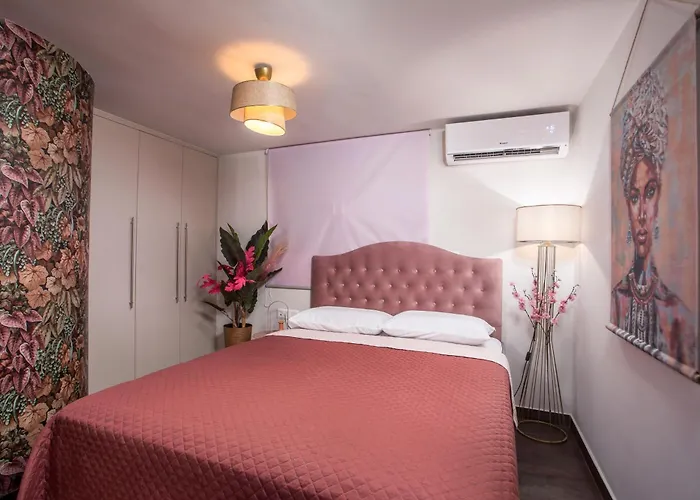 דירה Olympian Muses